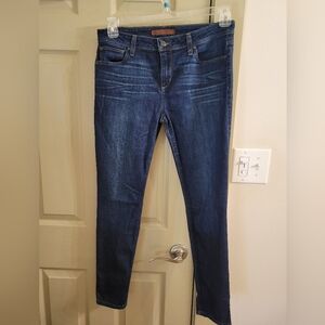Dark wash blue jeans 29W